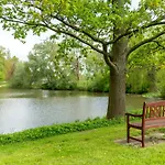 Gutshaus Gross Helle شقة Mölln