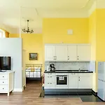 شقة Gutshaus Gross Helle *