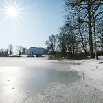 Gutshaus Gross Helle Lägenhet Mölln