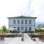 Gutshaus Gross Helle Mölln