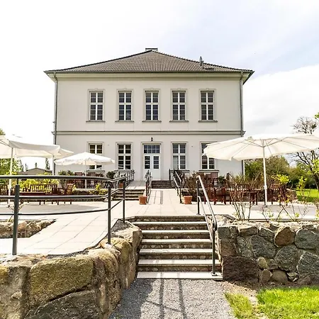 Gutshaus Gross Helle * Mölln