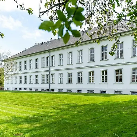 Gutshaus Gross Helle *