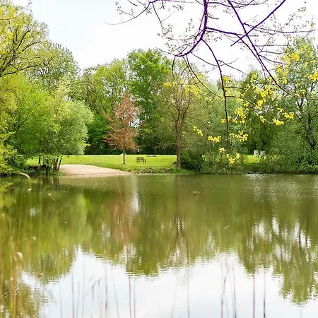 Gutshaus Gross Helle 아파트 *