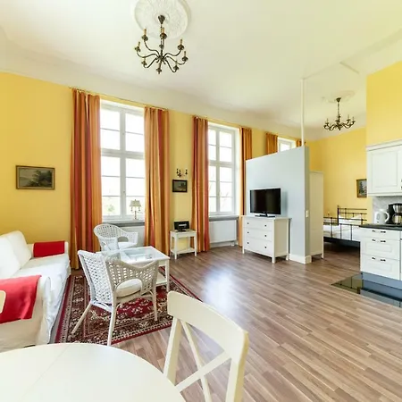 Gutshaus Gross Helle *