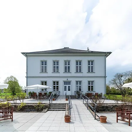 Gutshaus Gross Helle Mölln